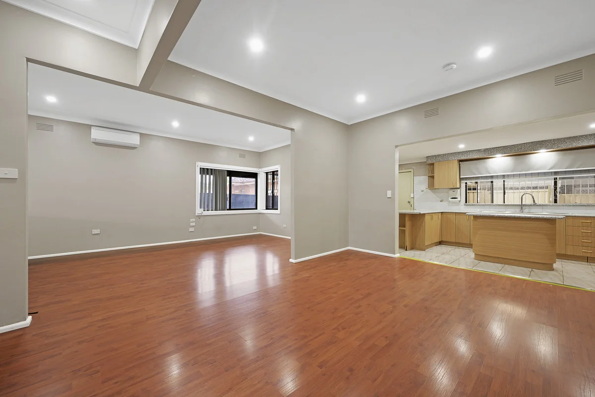 8 Clare Street, Cabramatta West NSW 2166