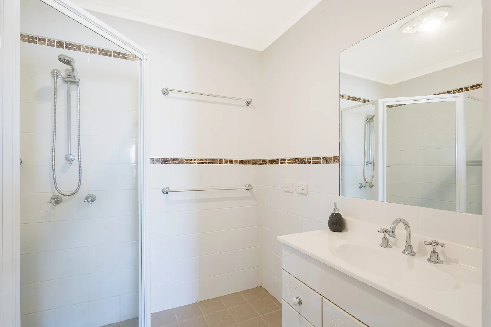 Additional image 11 of 7 Krista Lee Court, Tura Beach NSW 2548