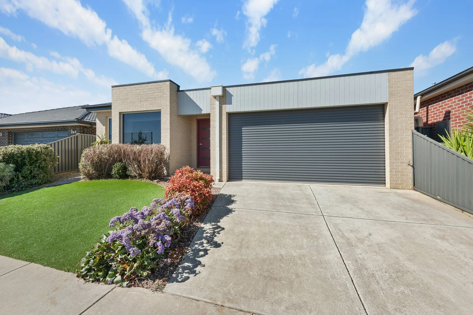 51 O'Shannassy Parade, Lucas VIC 3350