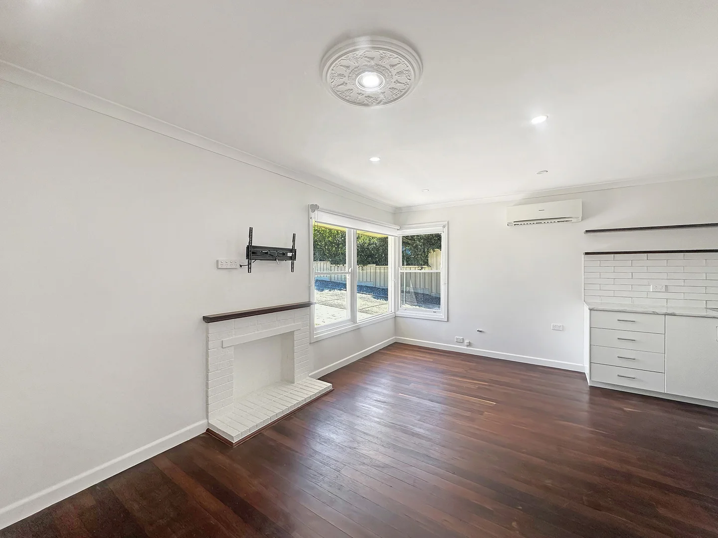 Additional image 3 of 24 Romeo Road, Coolbellup WA 6163