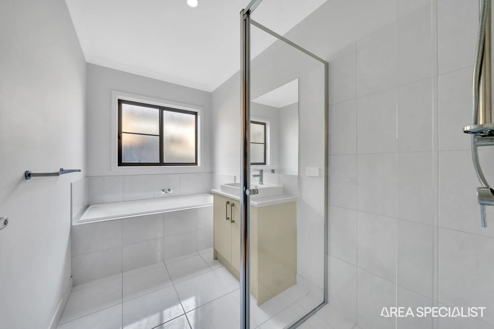 Additional image 5 of 73 Willandra Boulevard, Harkness VIC 3337