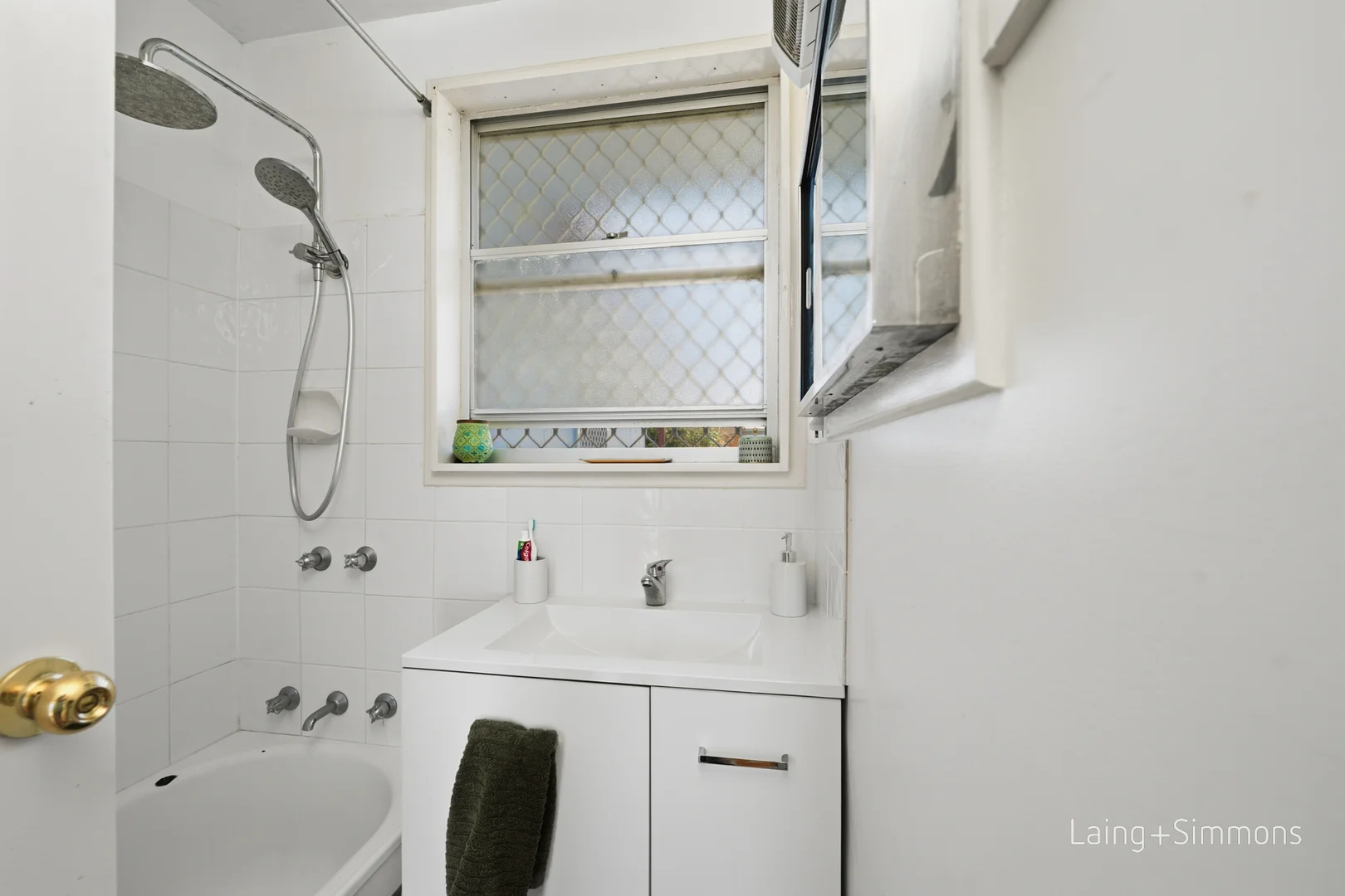 Additional image 7 of 16 McBean Avenue, Armidale NSW 2350