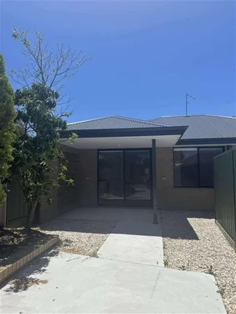 4A Lydia Place, Greenfields WA 6210