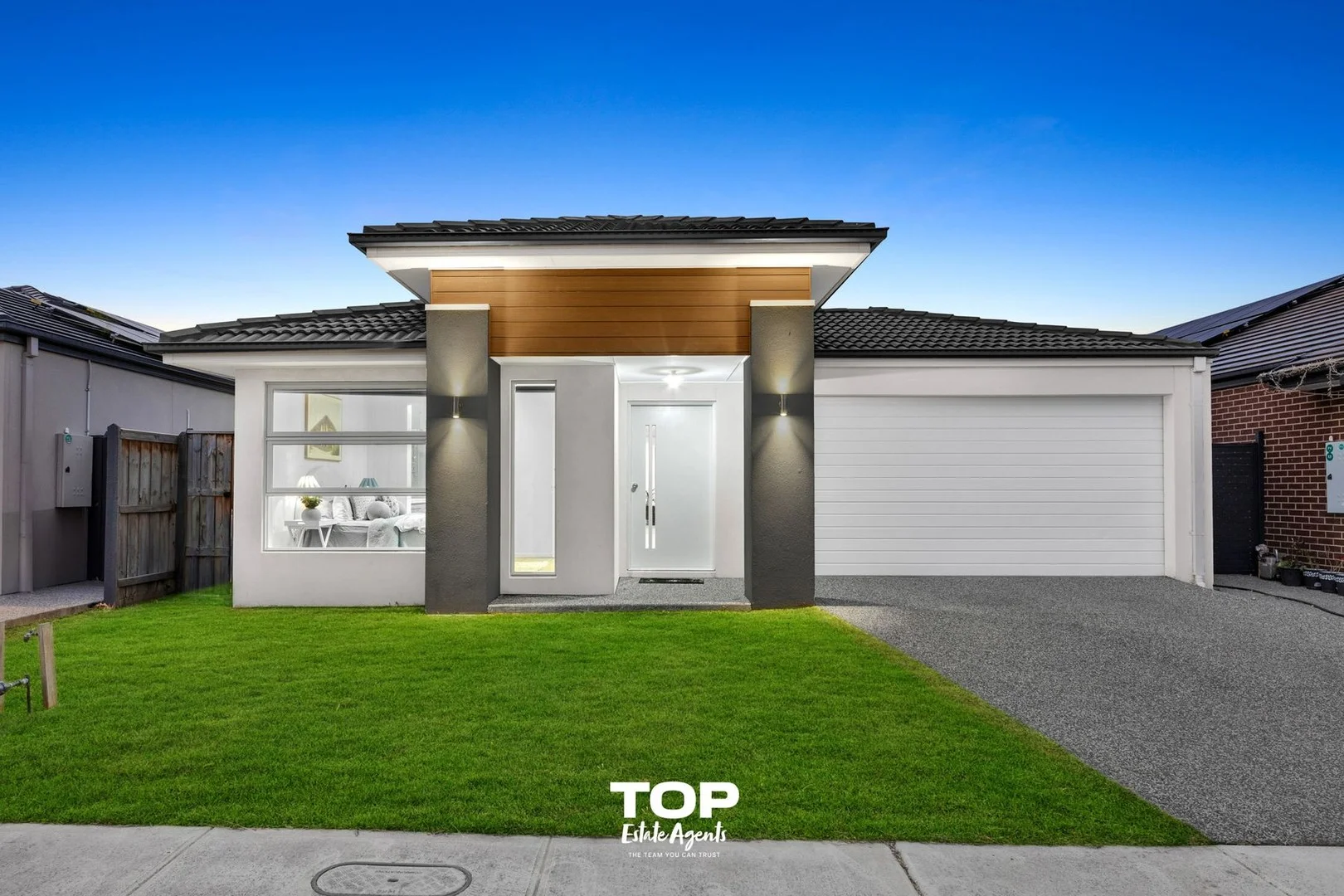 19 Azzam Street, Clyde North VIC 3978