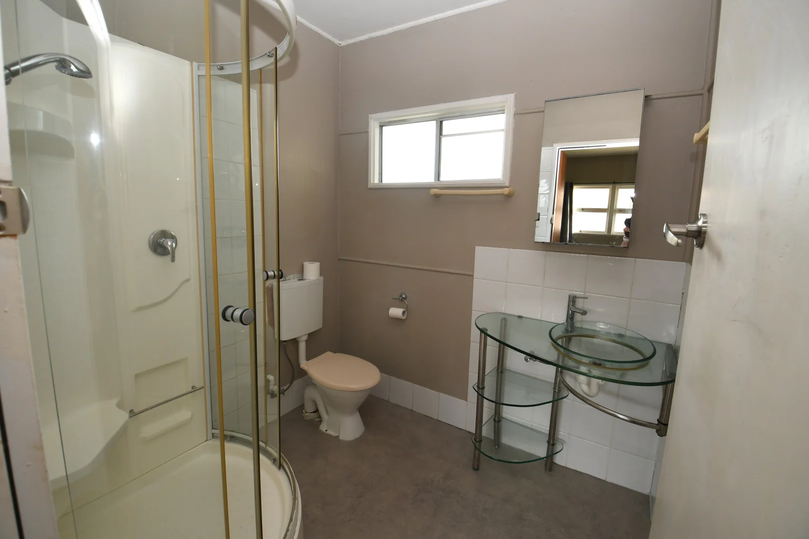 2/22 Daniel Street, Lowood QLD 4311 photo 4