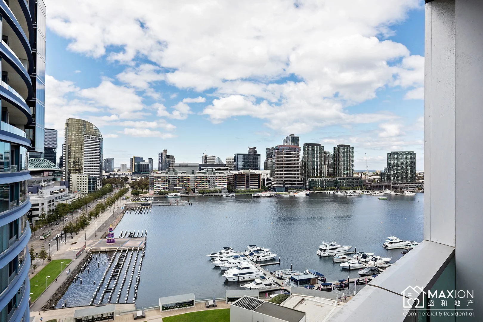 1504/231 Harbour Esplanade, Docklands VIC 3008