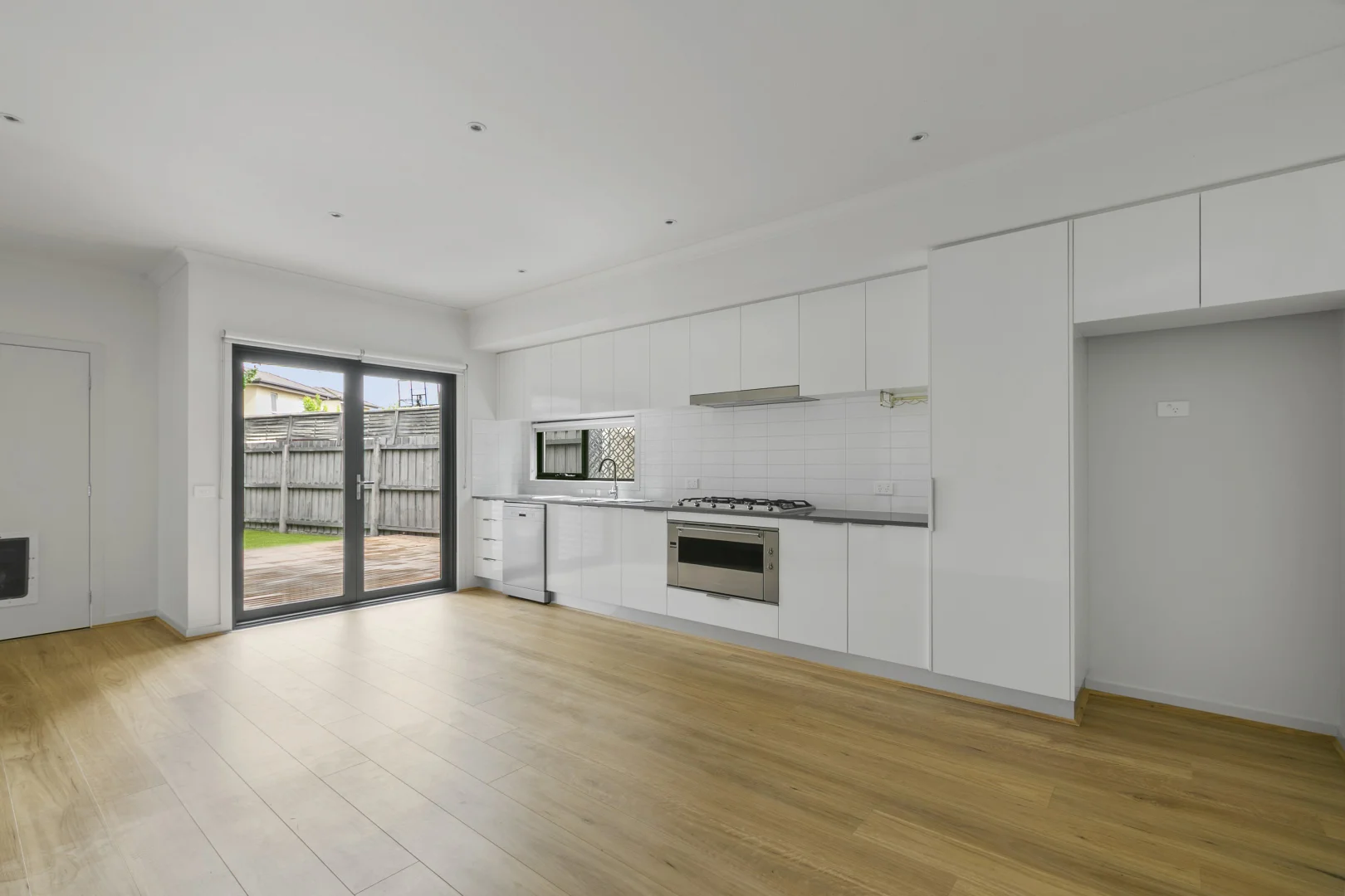 Additional image 7 of 2/11 Poplar Crescent, Bellfield VIC 3081