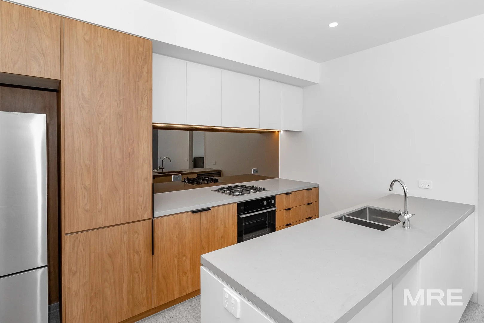 Additional image 2 of 1604/138 Ferrars Street, South Melbourne VIC 3205