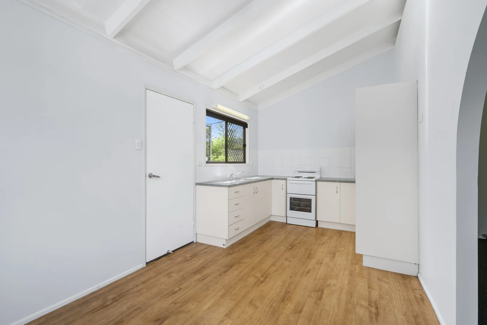 Additional image 2 of 13 Antares Ave, Kingston QLD 4114