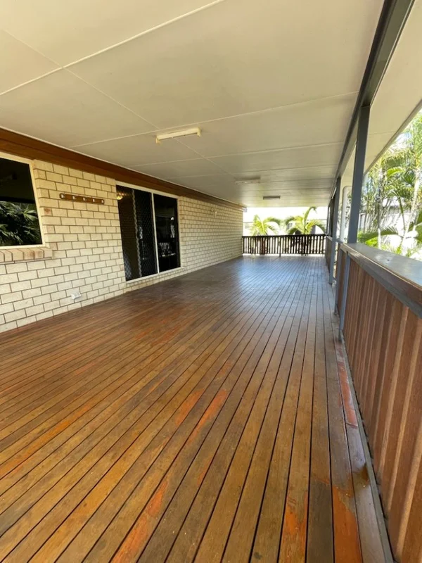 55 Grosvenor Drive, Moranbah QLD 4744