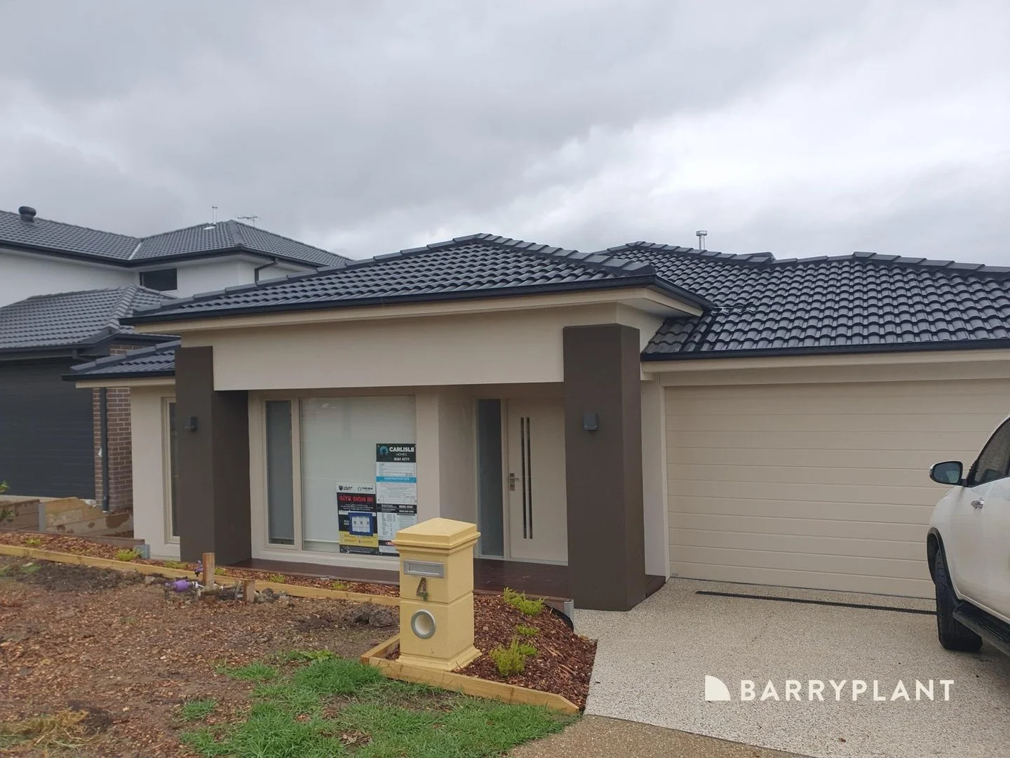 4 Rosebrook Rise, Officer VIC 3809