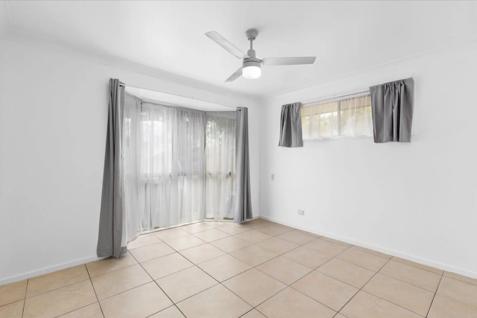 Additional image 7 of 1/7 Napper Road, Arundel QLD 4214