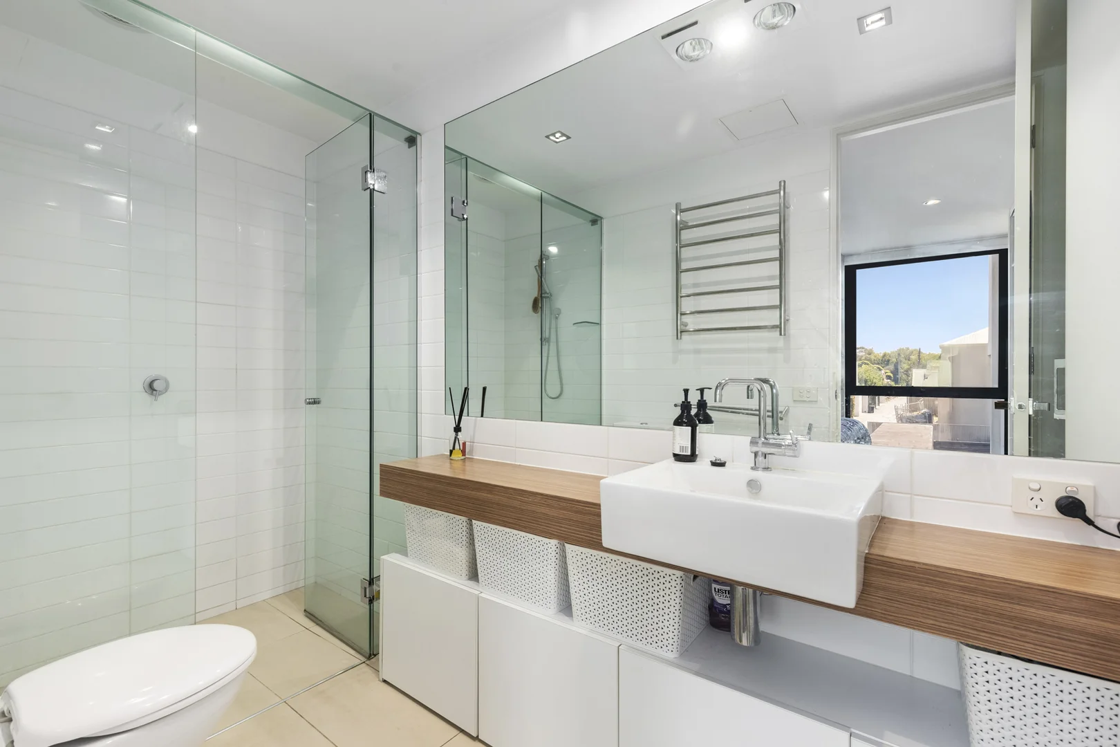 Additional image 8 of 9/17 Pine Avenue, Elwood VIC 3184