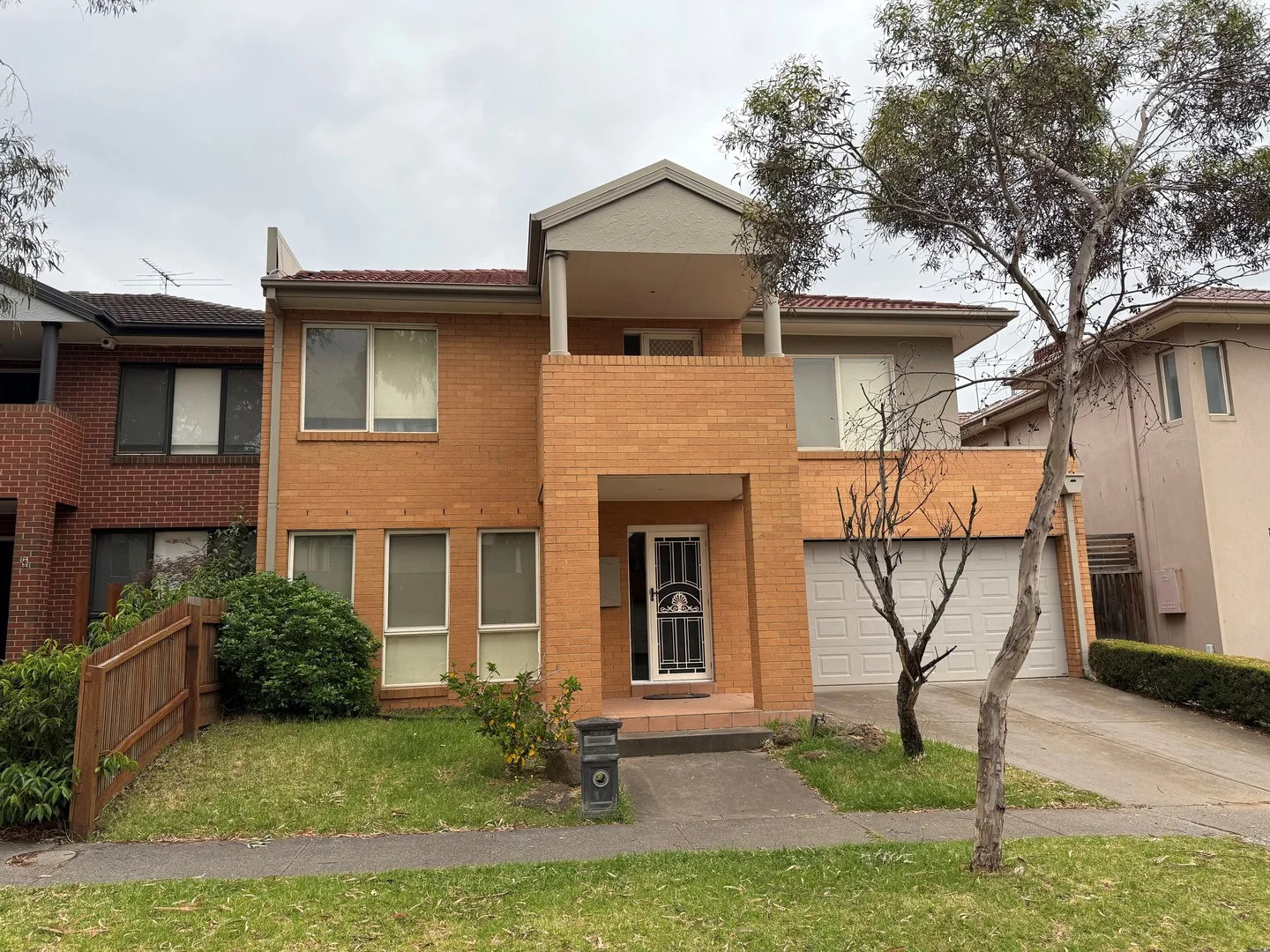 4 Farm Road, Coburg VIC 3058