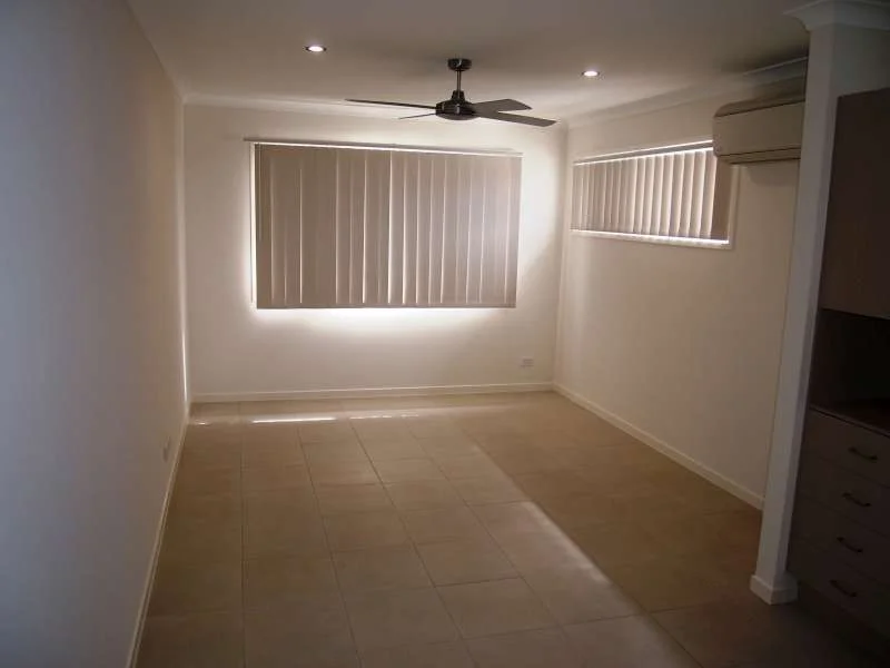 Additional image 3 of 2/10 Toby Close, Kallangur QLD 4503