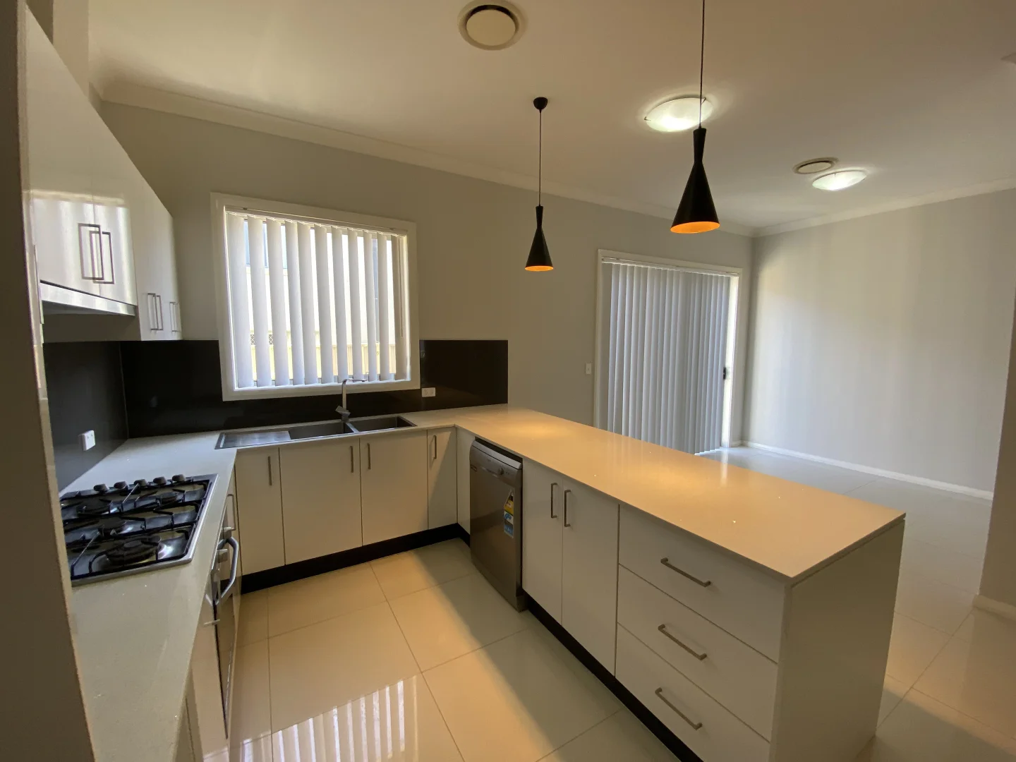 10 Cottage Glade, Schofields NSW 2762 photo 5