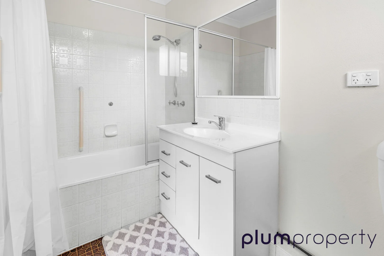 Additional image 4 of 3/91 Central Avenue, Indooroopilly QLD 4068