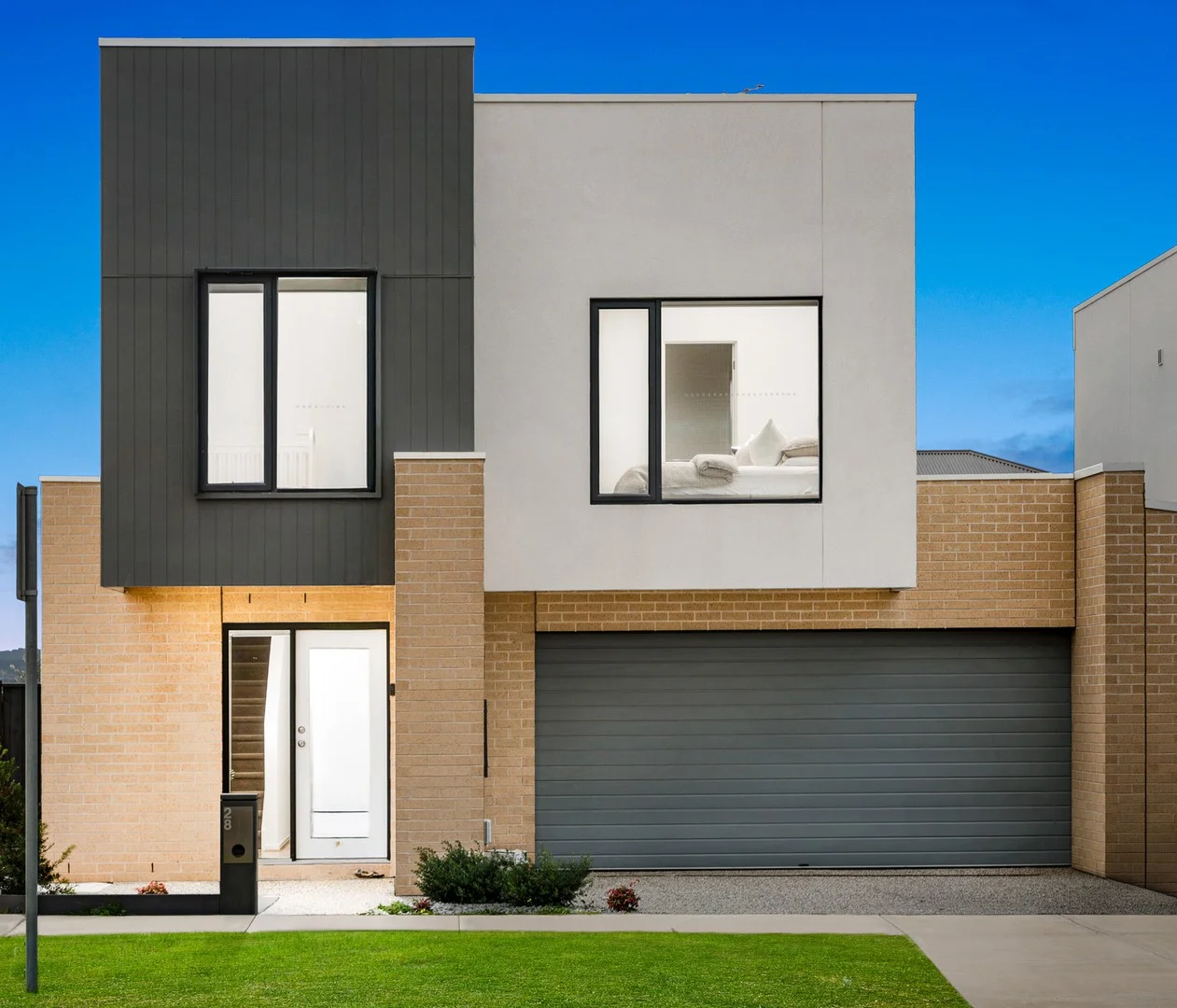 28 Roseburn Avenue, Mickleham VIC 3064