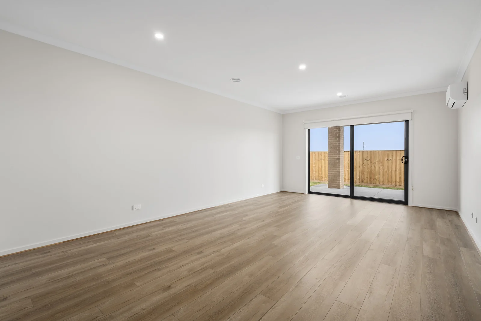 Additional image 3 of 87 Munro Drive, Charlemont VIC 3217