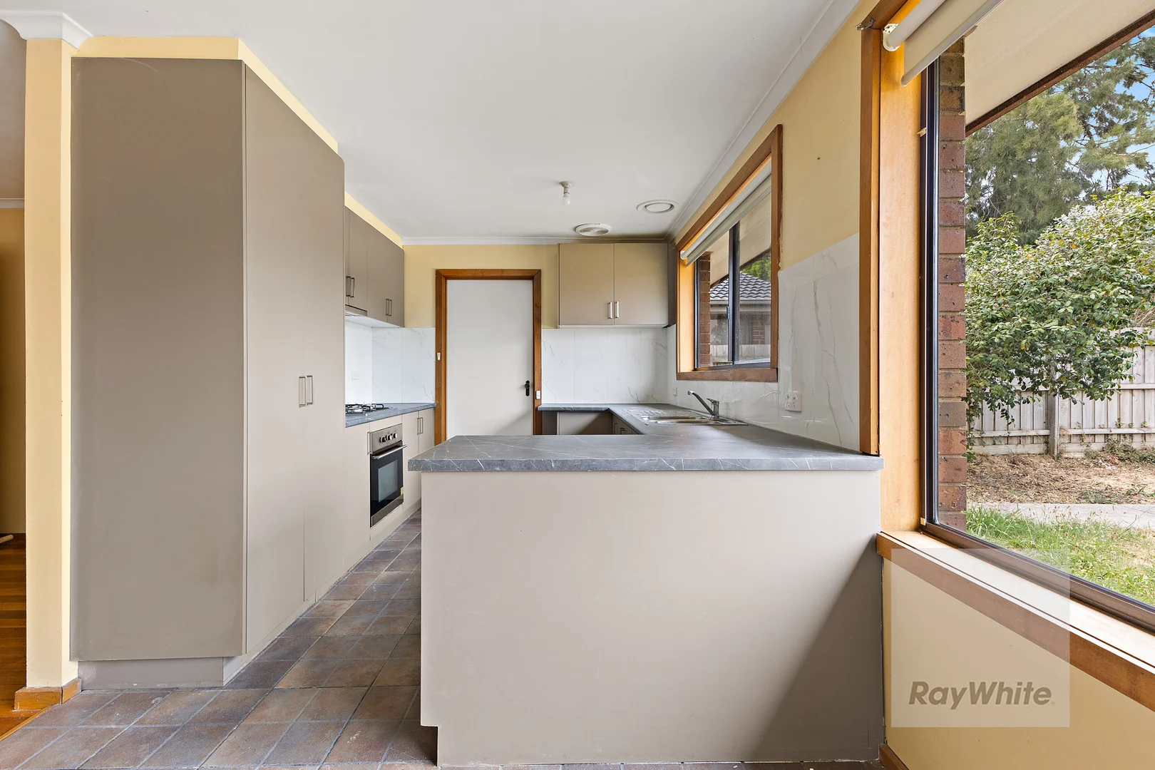Additional image 5 of 71 Freeman Crescent, Mill Park VIC 3082