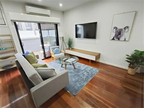 8/74 Nott St, Port Melbourne VIC 3207