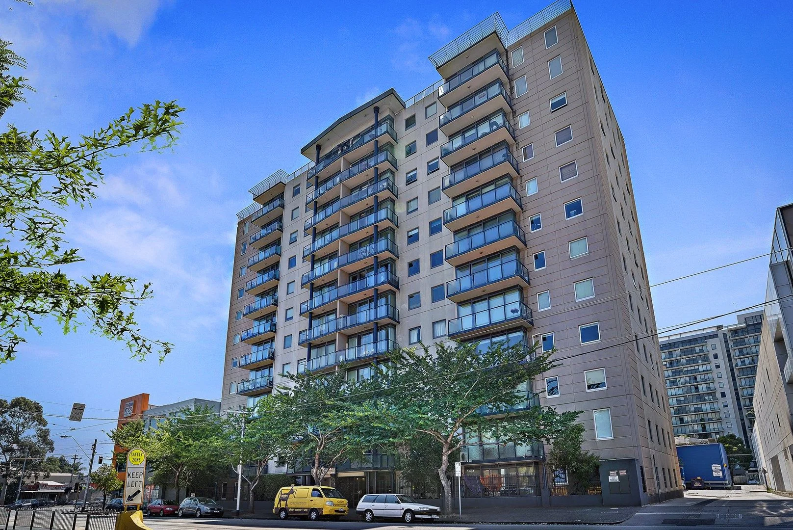 2/88 Park Street, South Melbourne VIC 3205