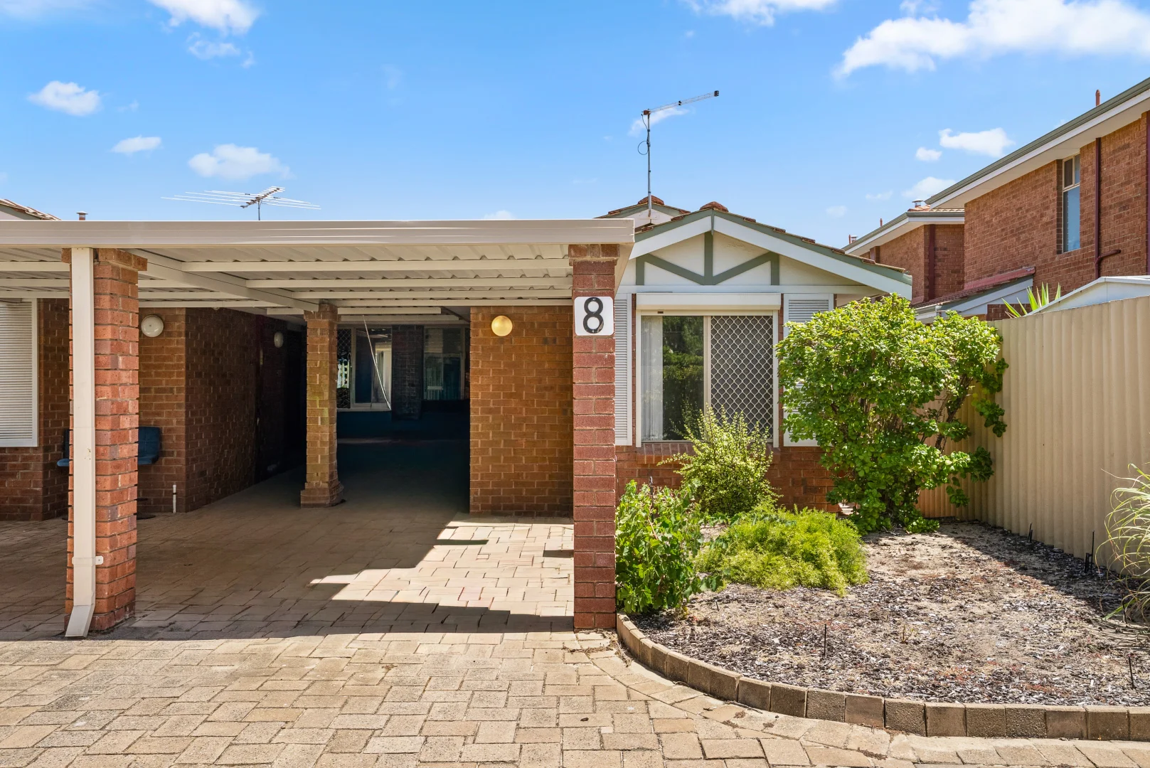 8/13 Baralda Court, Rockingham WA 6168