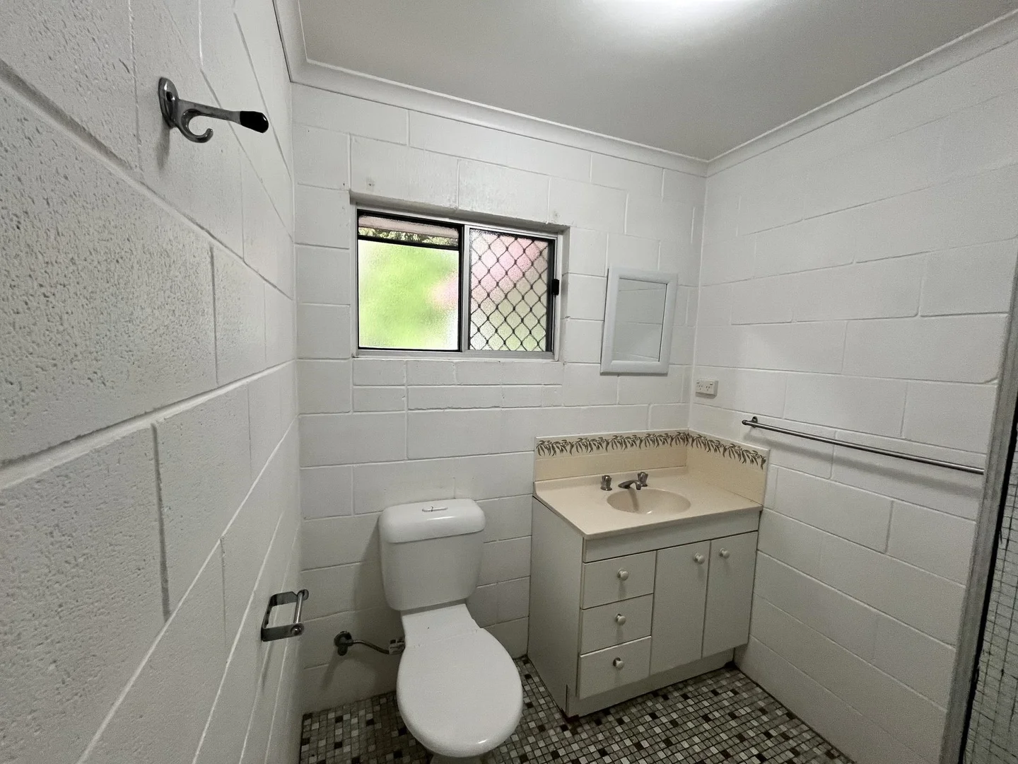 Additional image 8 of 4/1 Cutler Drive, Andergrove QLD 4740