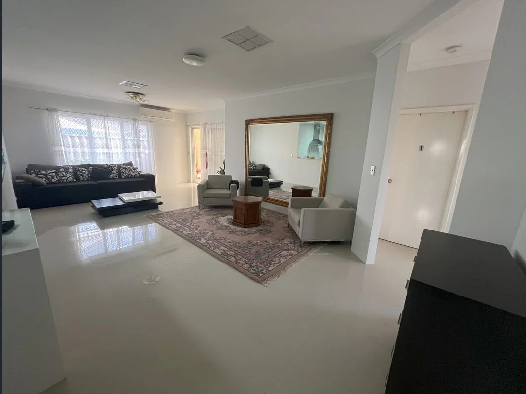 9a Humphry St, St James WA 6102