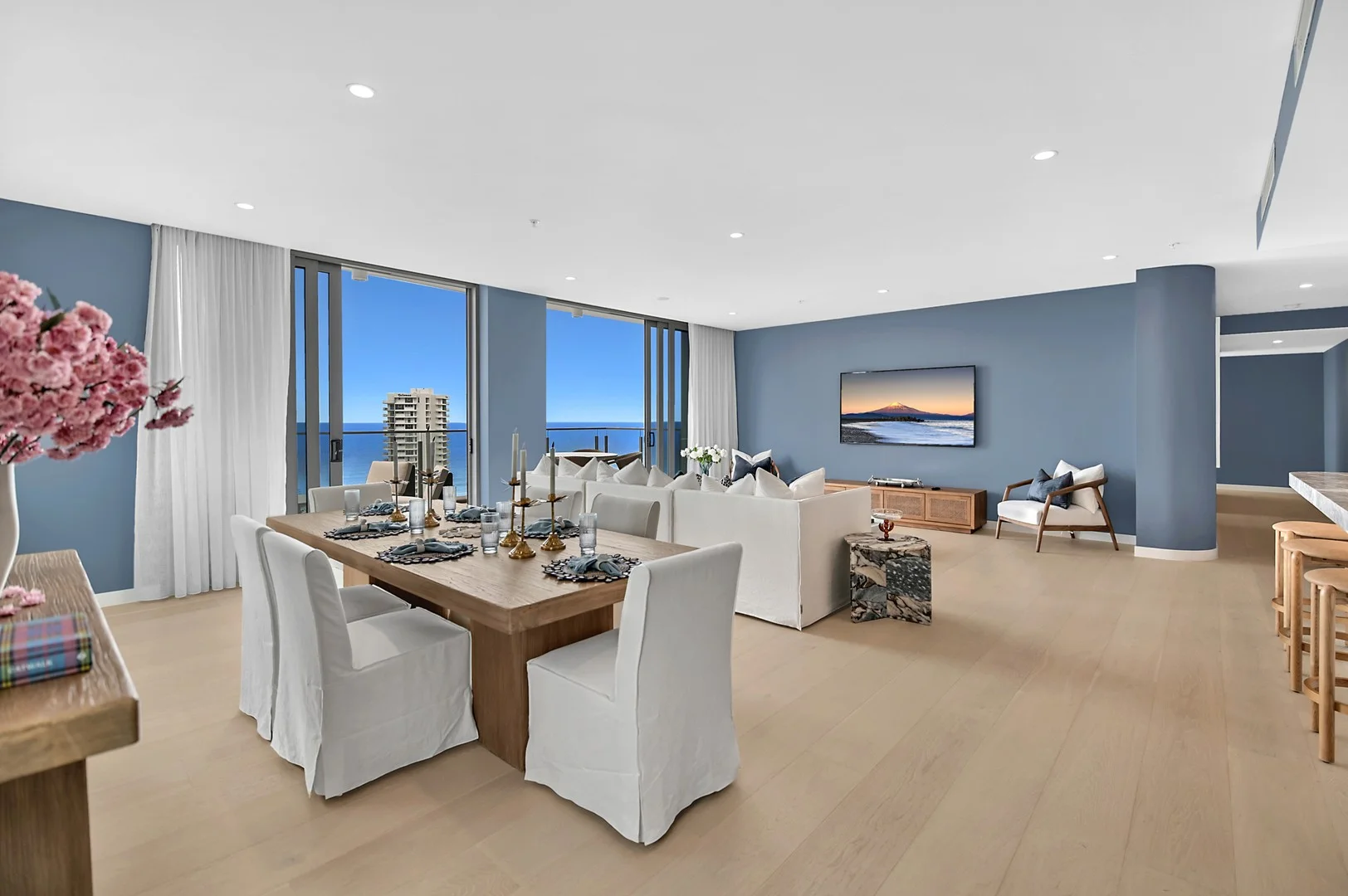 Additional image 2 of 1702/122 Surf Parade, Broadbeach QLD 4218