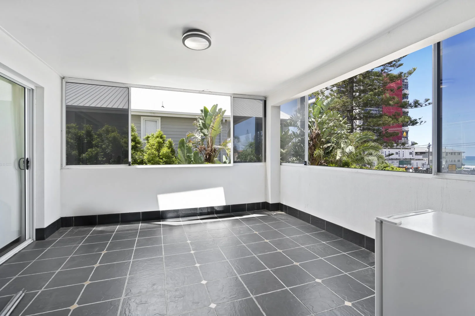 Additional image 11 of 1/1254 Gold Coast Highway, Palm Beach QLD 4221
