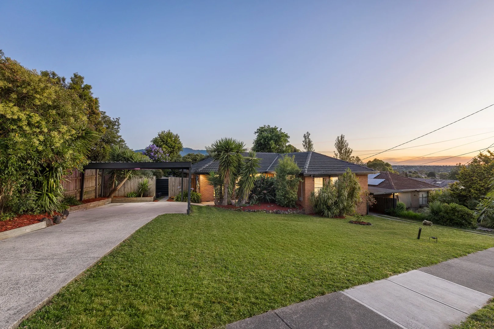 4 Ross Pincott Drive, Mooroolbark VIC 3138