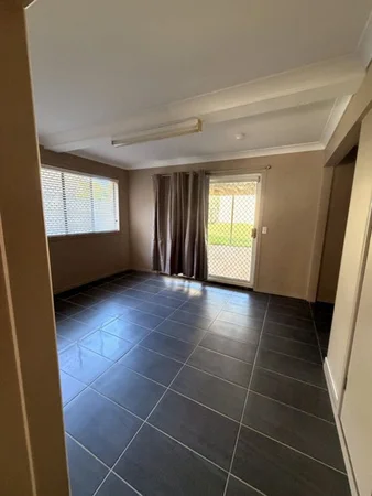 Additional image 6 of 86 Seaville Avenue, Scarborough QLD 4020