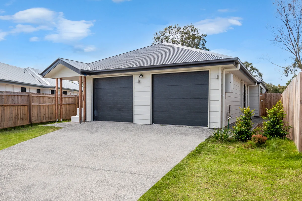 2/3 Oakland Street, Burpengary East QLD 4505