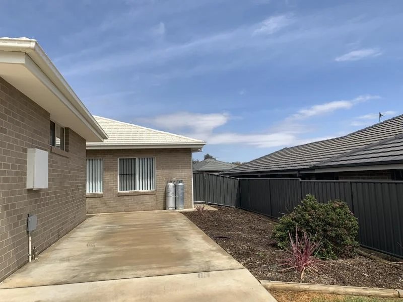 14a Magpie Drive, Tamworth NSW 2340