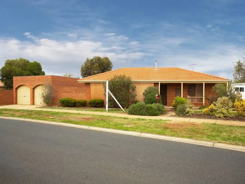 5 Mowbray Crescent, Kurunjang VIC 3337