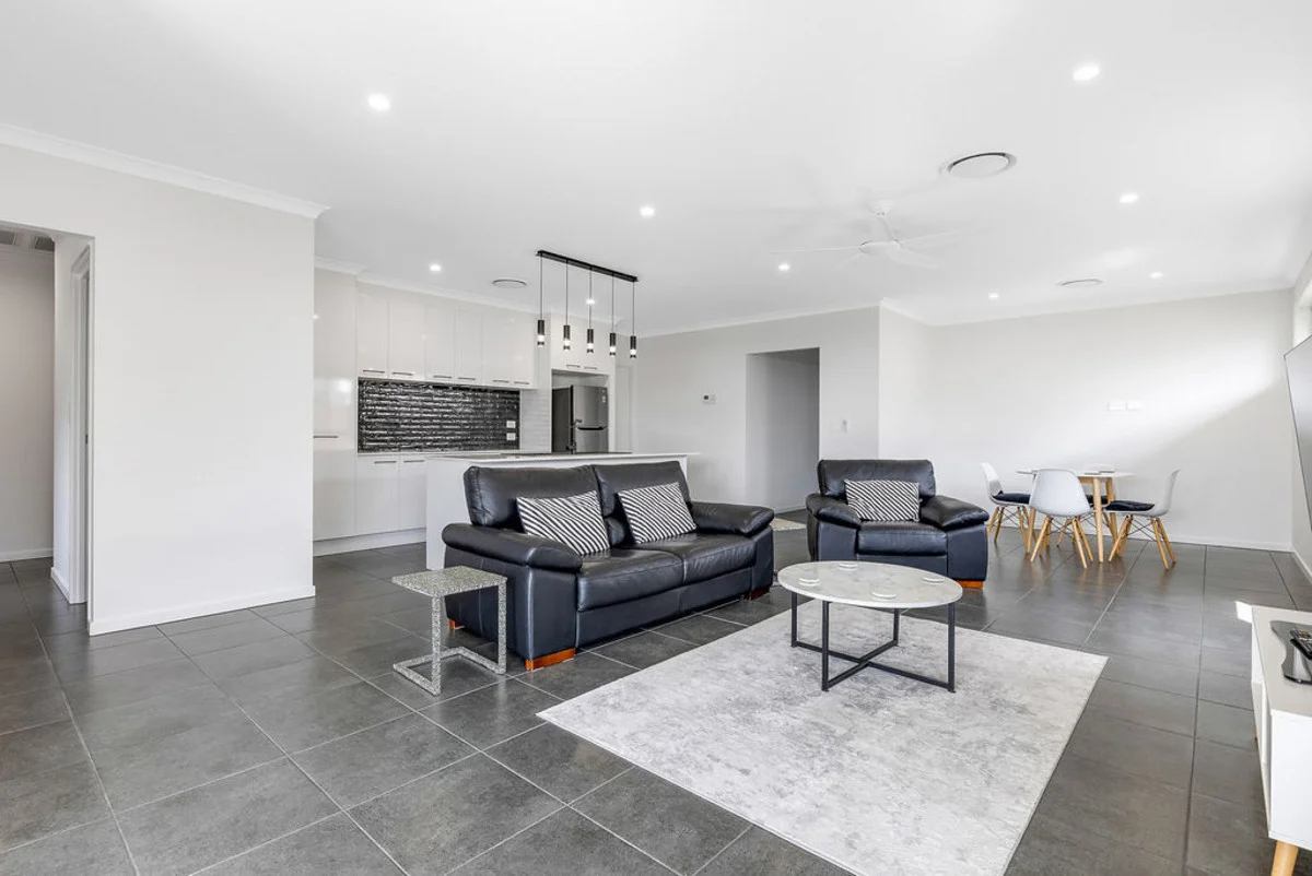 Additional image 4 of 31 Tamborine Crescent, Banya QLD 4551