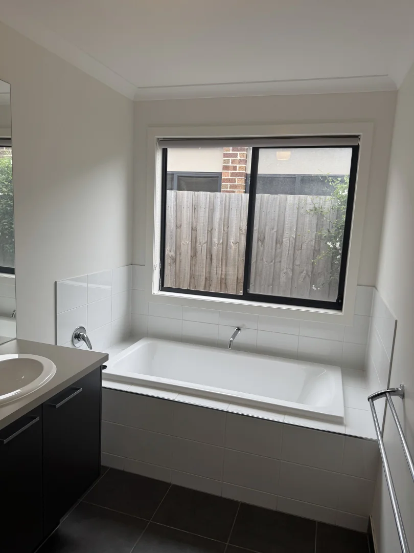 Additional image 10 of 25 Esperance Avenue, Armstrong Creek VIC 3217