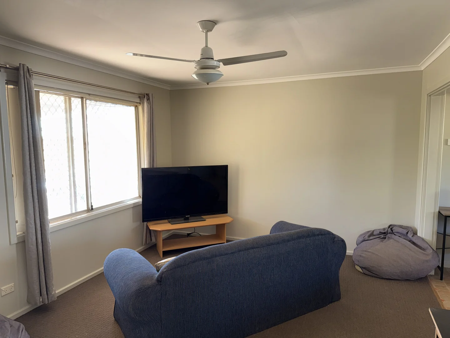 16 Paterson Place, Onslow WA 6710 photo 4