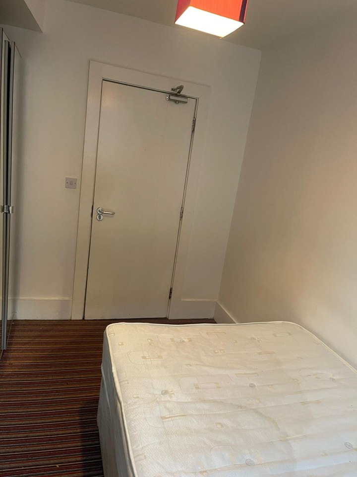 Additional image 3 of Room in a Shared House, Hockley, NG1, N1 7GU