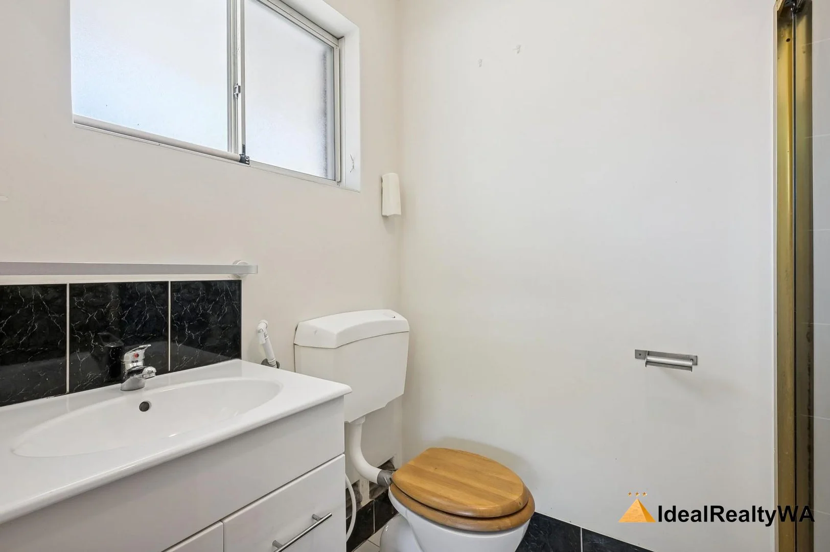 Additional image 14 of 47 Burren Gate, Willetton WA 6155