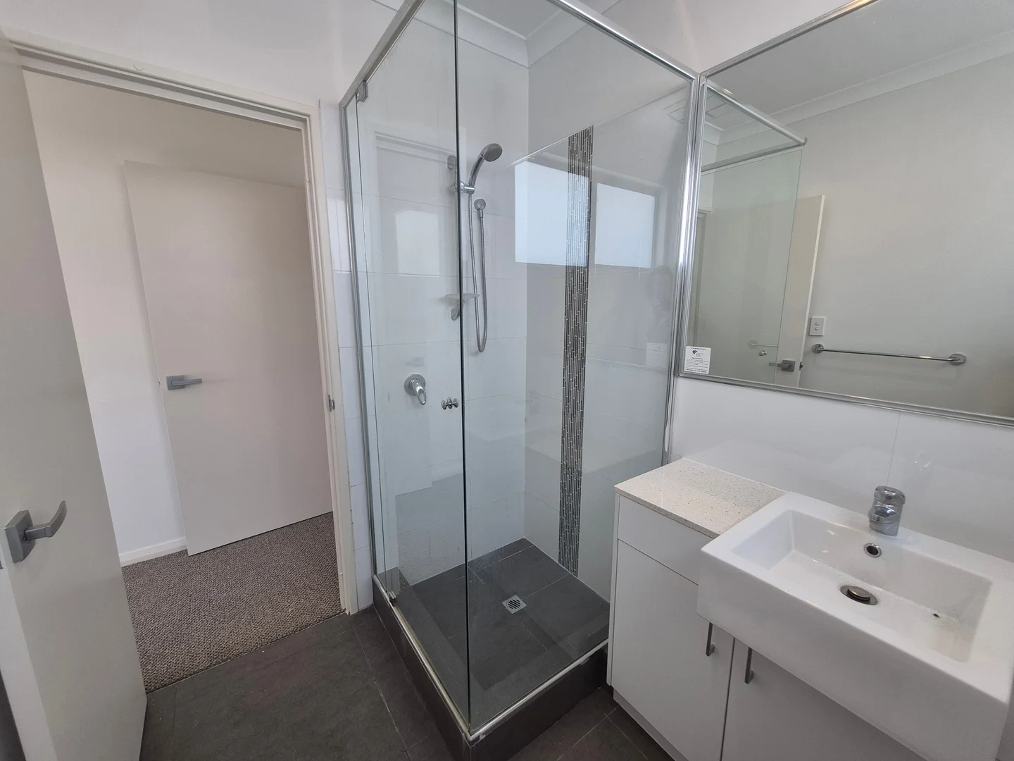 Additional image 19 of 5/360 hardey road, Cloverdale WA 6105