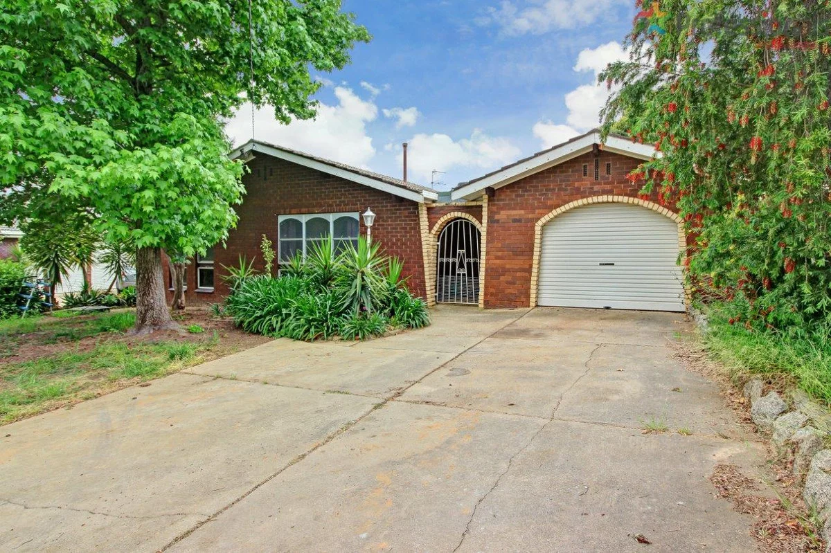 3 Ries Crescent, Wagga Wagga NSW 2650