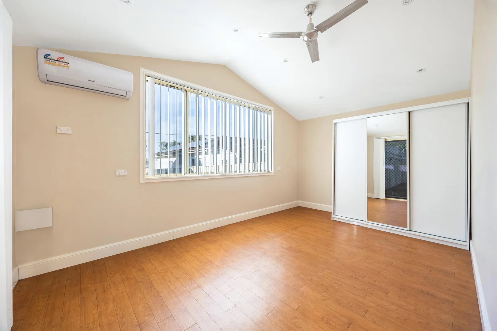 Additional image 8 of 8A Elizabeth Crescent, Kingswood NSW 2747