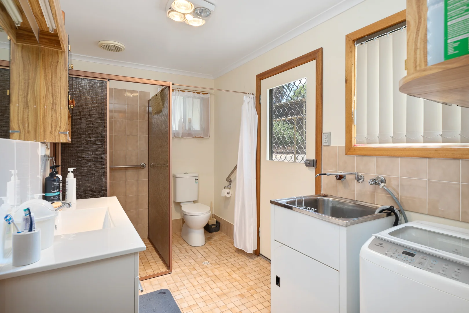 Additional image 11 of 51 Esplanade, Coffin Bay SA 5607
