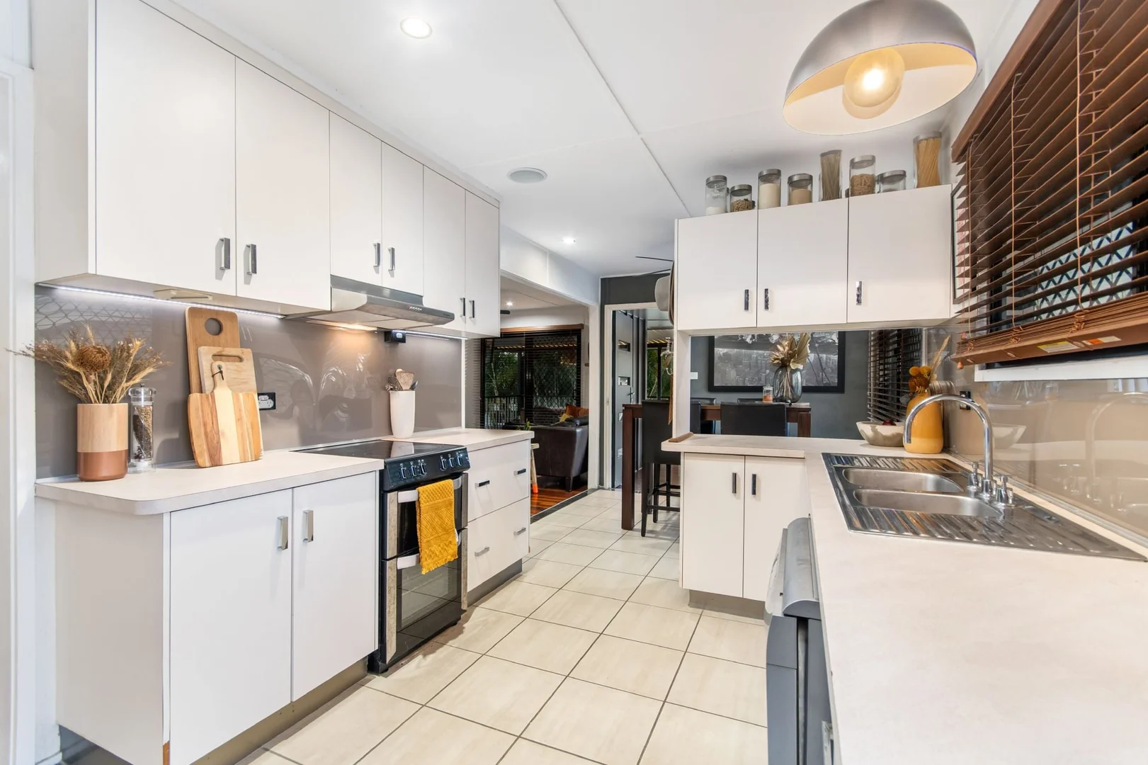 Additional image 2 of 35 Clements Crescent, Vincent QLD 4814