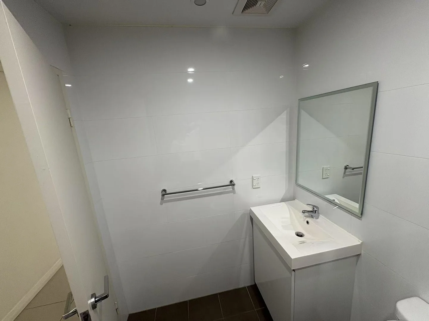 Additional image 16 of WeChat: KRL119 L2/ 4 Galara St, Rosebery NSW 2018