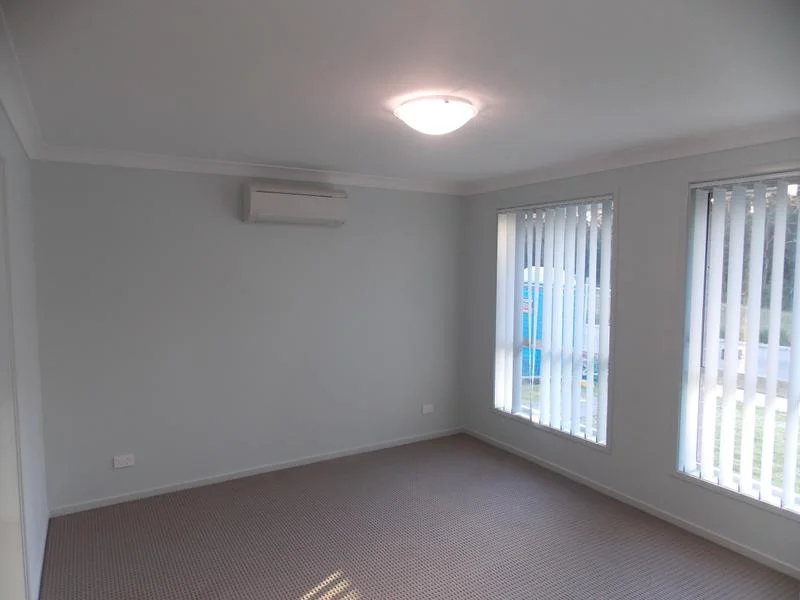 12A Oakleigh Way, Morisset NSW 2264 photo 2
