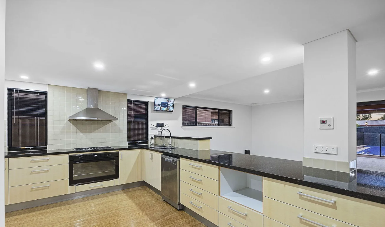 Additional image 6 of 190 Leake Street, Belmont WA 6104
