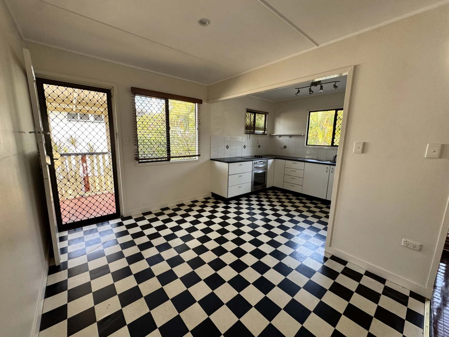 Additional image 5 of 13 Recreation Street, Redcliffe QLD 4020